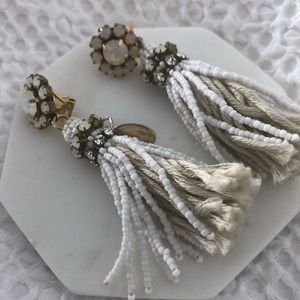NWOT Rada Tassle Earrings
